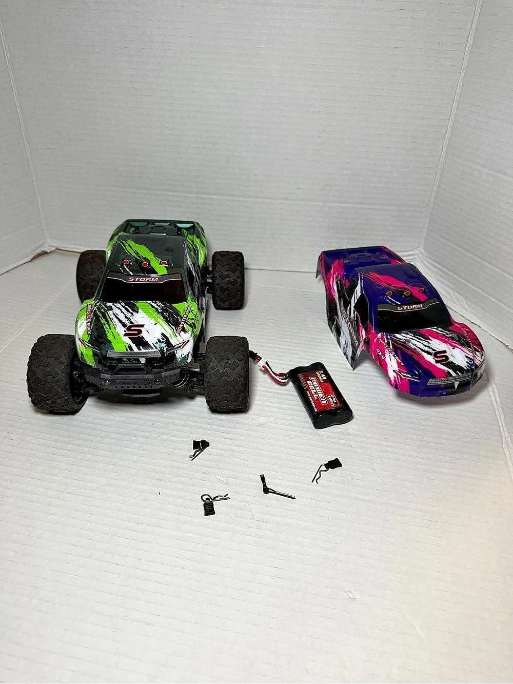 Storm  Extreme 4x4 Monster Truck RC Car